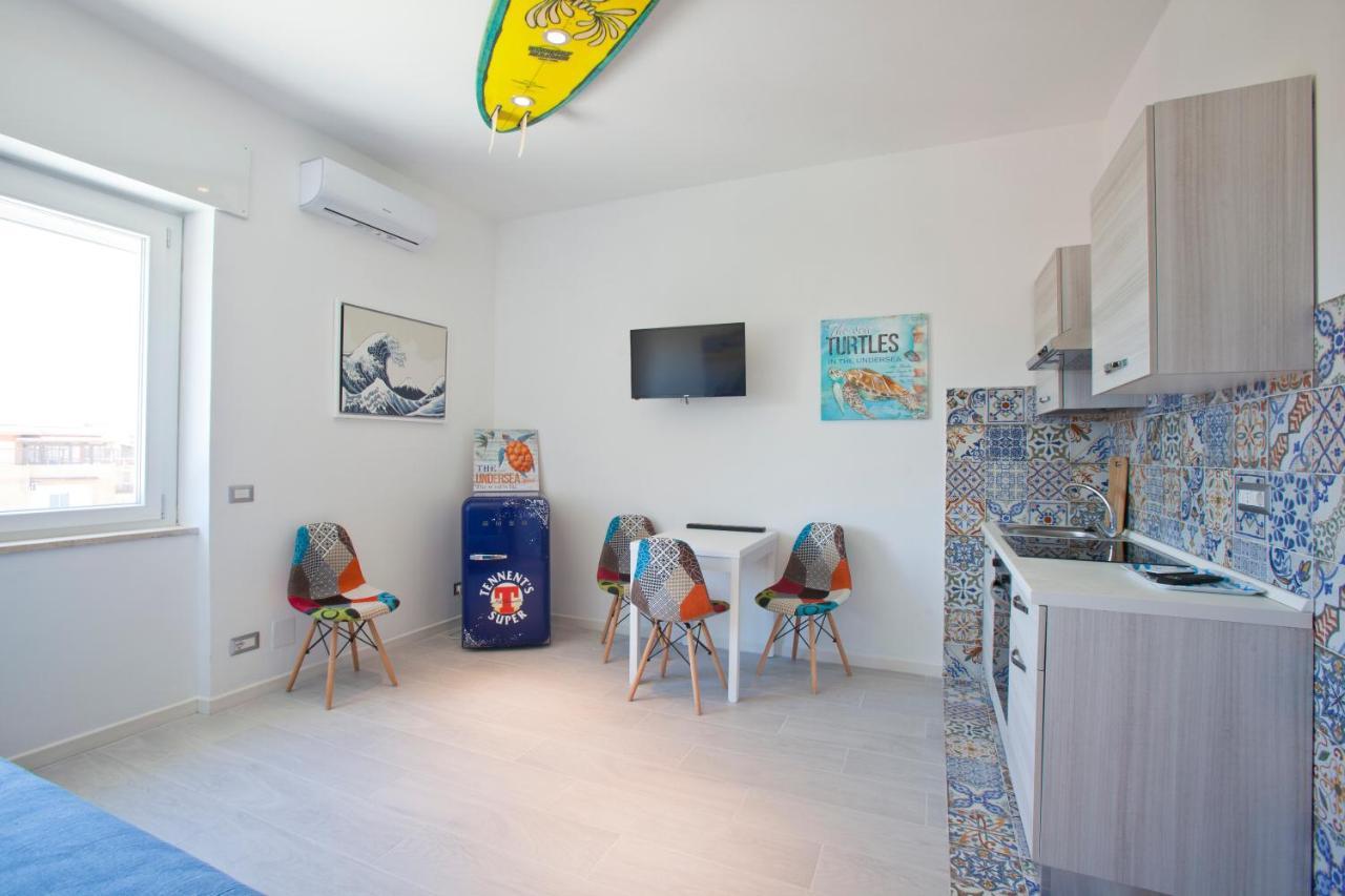 Surf And Windsurfer House Anzio Leilighet Eksteriør bilde