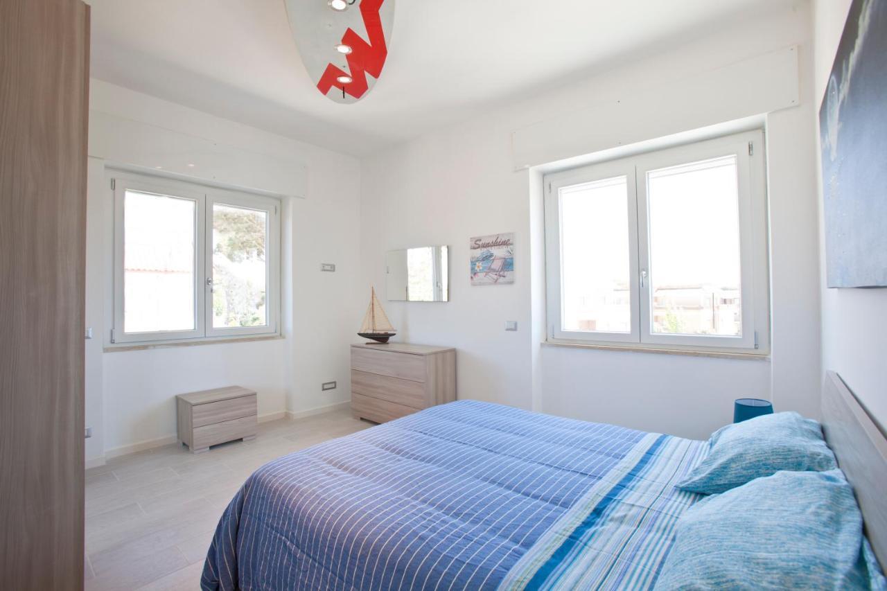Surf And Windsurfer House Anzio Leilighet Eksteriør bilde
