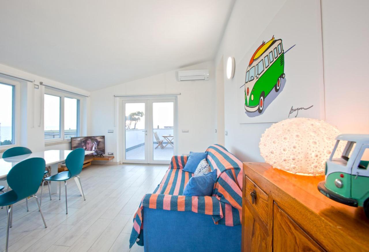 Surf And Windsurfer House Anzio Leilighet Eksteriør bilde